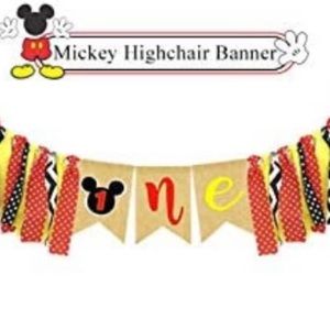 Mickey Mouse party decorations